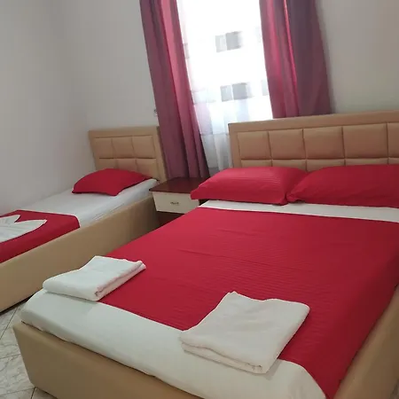 Apart Otel Erjoni 3*