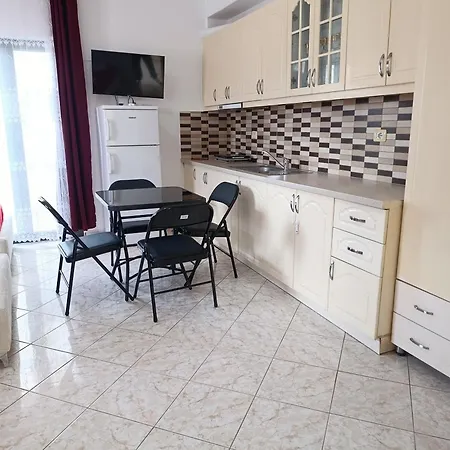 Erjoni 3* Ksamil