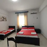 Apartahotel Erjoni