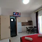 Apartahotel Erjoni
