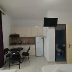 Erjoni Apartahotel 3*