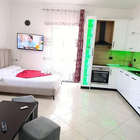Erjoni Lejlighedshotel 3*